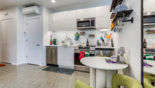 Modern Artist Loft Canvases Coffee and Comfort - Foto 5