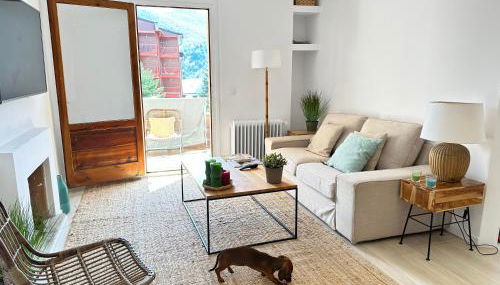 Apartamento Socotor, céntrico, vistas , garaje y Wifi - Foto 2