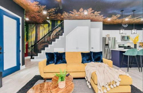 CAMP OUT - Big Backyard - 5mins To Downtown - Foto 5