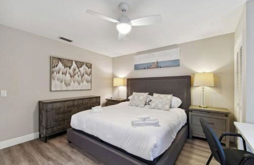 Red Royalty Pool, King Bed, Yard - Foto 30