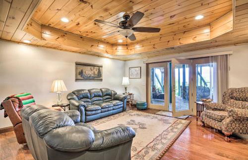 Hiawassee Home with Fire Pit and Furnished Deck! - Foto 15