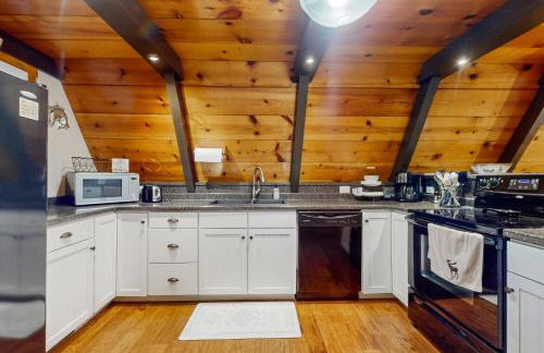 A Frame Cabin Sleeps 9 Pickleball Court Boat Slip - Foto 3