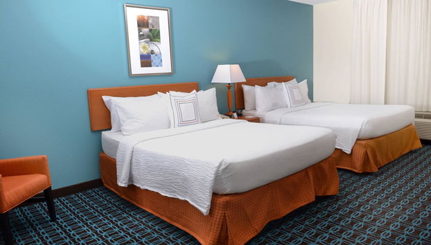 Fairfield Inn & Suites Marriott Effingham - Photo 4