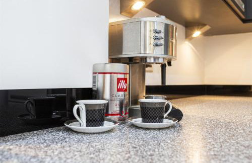 Thrushley Cottage - sleeps 7 - with roof terrace - Foto 39