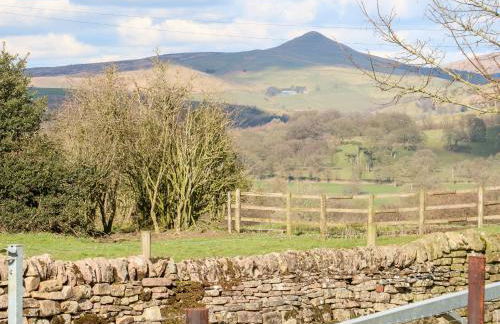 Hawksbridge Bungalow - Photo 32