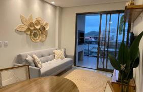 Novíssimo! Charmoso e a 3 minutos a pé da praia - Foto 4