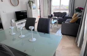 Stunning Penthouse Apartment in Villamartin with Communal Pool - Foto 9