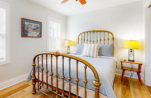 Walk to Beach and Dtwn East Tawas! Lake-View Retreat - Foto 9