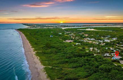 Coastal 2BD Beach Access Condo - Steps to Ocean - Foto 9