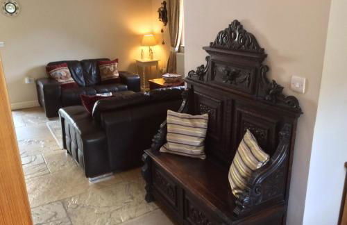 West end cottage and shippon - Photo 4