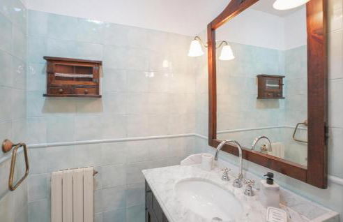 3 Bedroom Nice Home In Tavarone - Foto 29