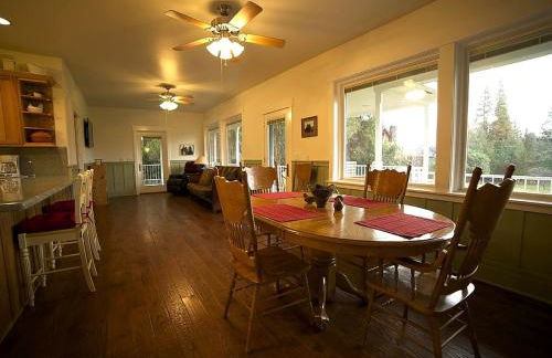 Luxury Cabin Rental in the Cascade Mountains near Crater Lake, Southern Oregon - Foto 8