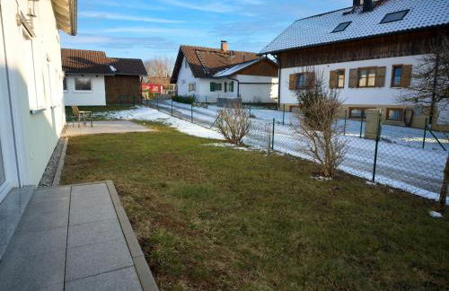 Lüftenblick - 2 Ferienwohnungen am Starnberger See, mit Terrasse oder Balkon, Weitblick, Sauna, Kamin, E-Ladestation - Foto 25