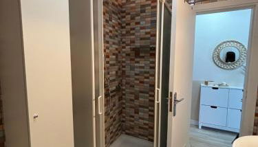 Vistamar - Foto 2, Shower