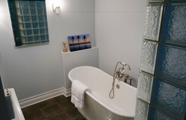 3-Level Bucktown Home - Amazing Outdoors & Parking - Foto 25