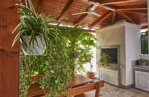 Villa Barbara-Kastela with heated pool - Foto 59