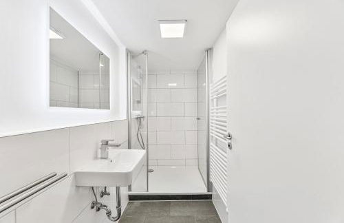 Perfekt für Firmen und Gruppen - 1 Haus - 12 Wohnungen - Foto 46