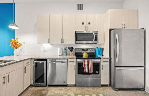 Studio by TCU, Stockyards & Zoo- Pool, Parking&Gym - Foto 18