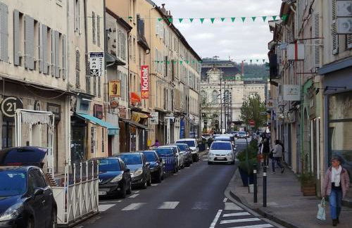 Appartement plein centre avec terrasse - Foto 13