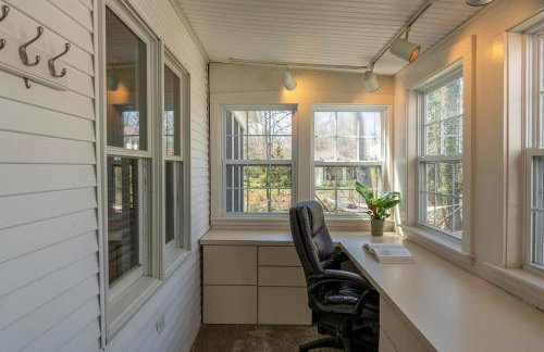 The Maple House Fully Fenced-in Yard! - Foto 22