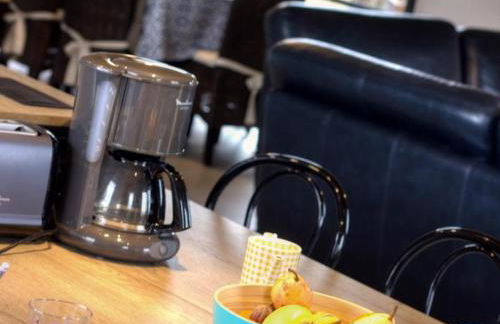 Maison lumineuse avec jardin clos et cheminée, idéale pour familles et amis - FR-1-496-195 - Foto 9