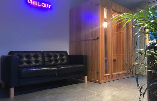 LE CHILL Suite & SPA (Jacuzzi et Sauna privés) - Foto 26