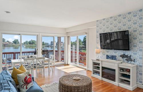 Waterfront Getaway - Dock UR Boat & Walk to Beach - Foto 11