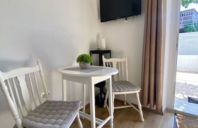 Studios IM - Photo 26