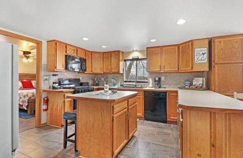 Gorgeous Nautical 2bed 2bath Lake House Chain O Lakes with Hot Tub - Foto 23