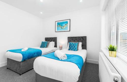 5 Bedroom House - 10 Guests - Multiple off Street Parking - Garden - Smart TV - WIFI - Contractors - Families - Groups - Top Rated - 98Q - Photo 64