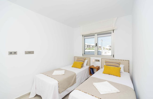 Marina Suite Villa Agua - Photo 25