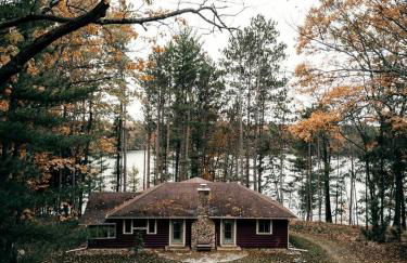 Charming Lakeside Lodging in Minocqua Perfect for a Nature Escape in Wisconsin - Foto 15