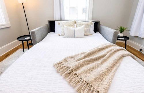 Jennifer's Stylish & Modern Broadway Getaway - Foto 18