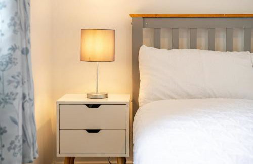 Cozy 2-Bed Home in Middleton - Foto 29