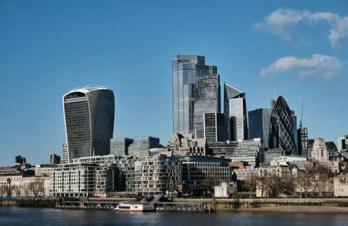 BEST THAMES VIEWS in TOWN! LARGE LUXXE NOMAD DESIGN FAMILY HOMES المساحة والأناقة تلتقي مع الراحة العربية - Foto 52