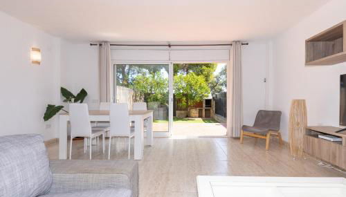 Cambrils Molí - Jardín i piscina - Photo 3