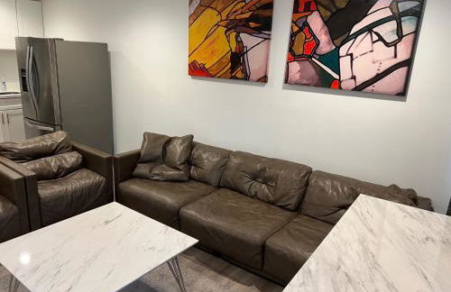 Brand new private one bed one bath home with private parking for 2 - Foto 10