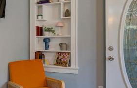 Stylish home Garage Walk to Lake Minutes from Airport - Foto 9