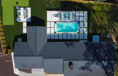 Luxe Resort Home - Pool, Hot Tub and Golf - Foto 12