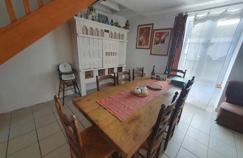 Maison historique - cour - centre-ville -plage 10 mn - Foto 4