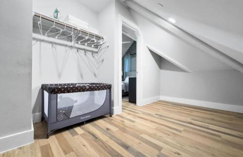 Mins to Downtown- Formula 1 - ACL - Foto 14