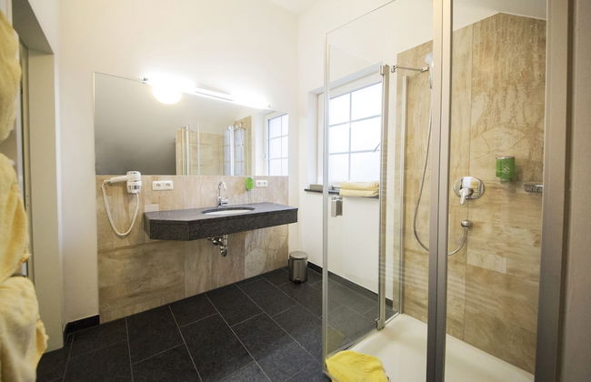 Holiday Apartments by Das Grüne Hotel zur Post - Foto 72