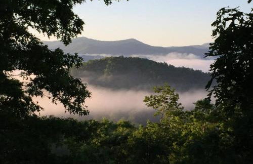 Red Rooster Family Cabin w/Hot Tub+Fire Pit+View - Foto 74
