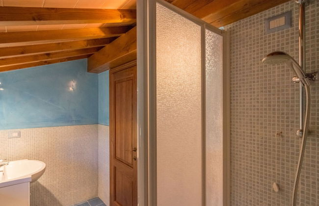 Beautiful Cottage in Dicomano With Swimming Pool - Foto 40