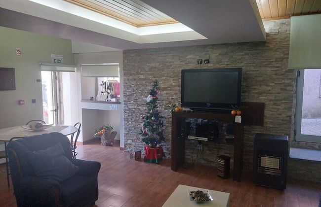 Serra da Estrela Seven Rooms 3 Suites Villa In s - Foto 1