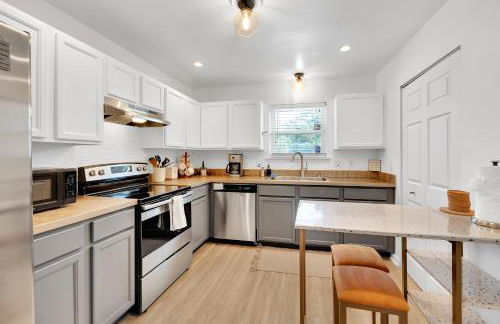 {Hidden Gem} Beach Home Blocks from Ocean +6 Bikes - Foto 40