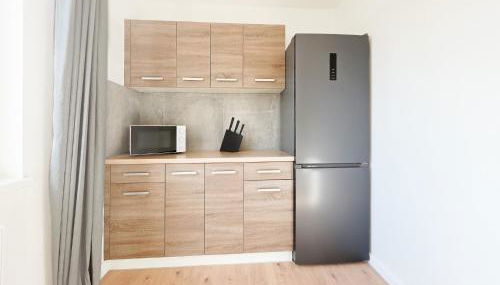 Tolstov Apartments - Monteurwohnung - 3 Schlafzimmer - Esszimmer - Küche - Waschmaschine - 25 Min zur Messe DUS - Foto 4