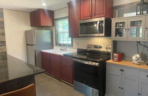 Charming Waterfront Cottage Getaway - Foto 23