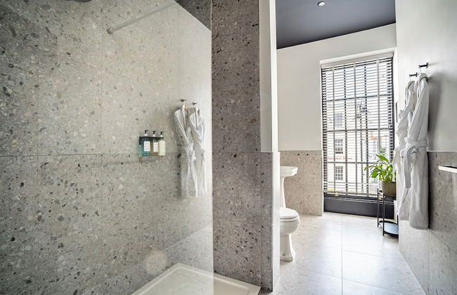 Crescent Place by Mansley - Photo 54