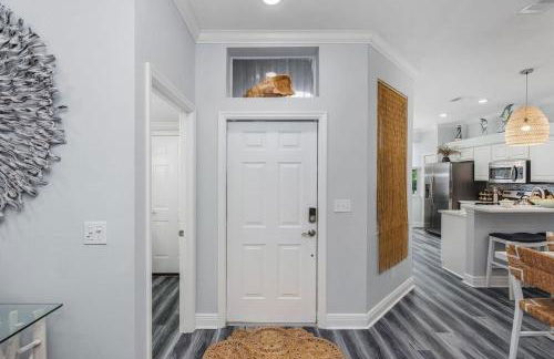 Blue Bayou Oasis Luxury Pool home and Sunshine - Foto 8